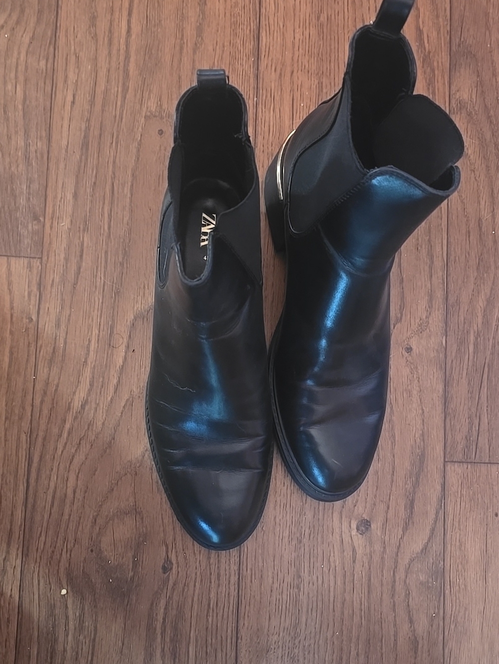 Zara Black Leather Chelsea Booties - Stylish Women's Ankle Boots